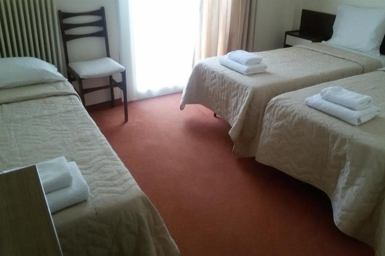 לוטראקי Arion Hotel מראה חיצוני תמונה
