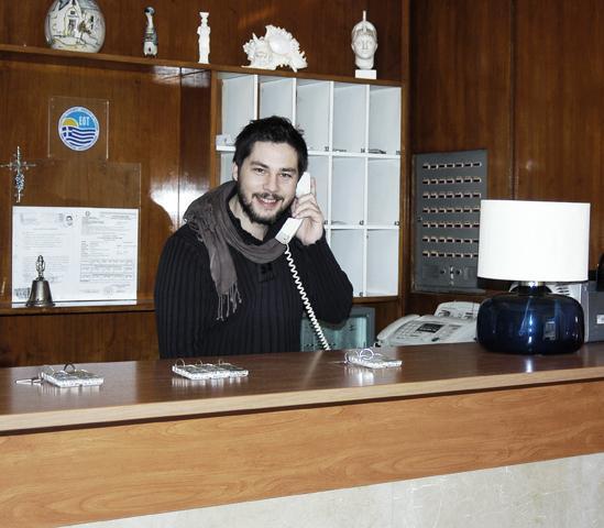 לוטראקי Arion Hotel מראה חיצוני תמונה