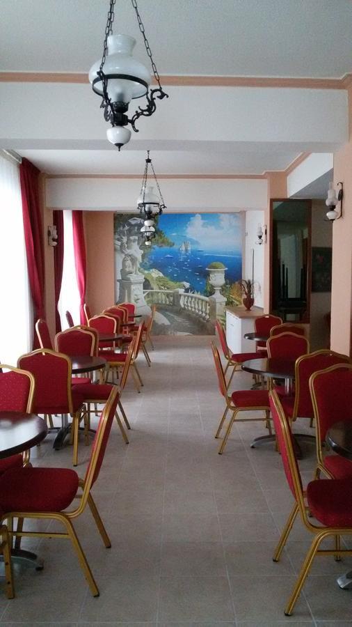 לוטראקי Arion Hotel מראה חיצוני תמונה
